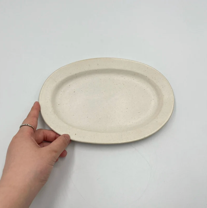 Okinawa ware plate made by hand in Okinawa, Japan
