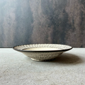 Cord-patterned Shinogi Rim Plate, Medium, White