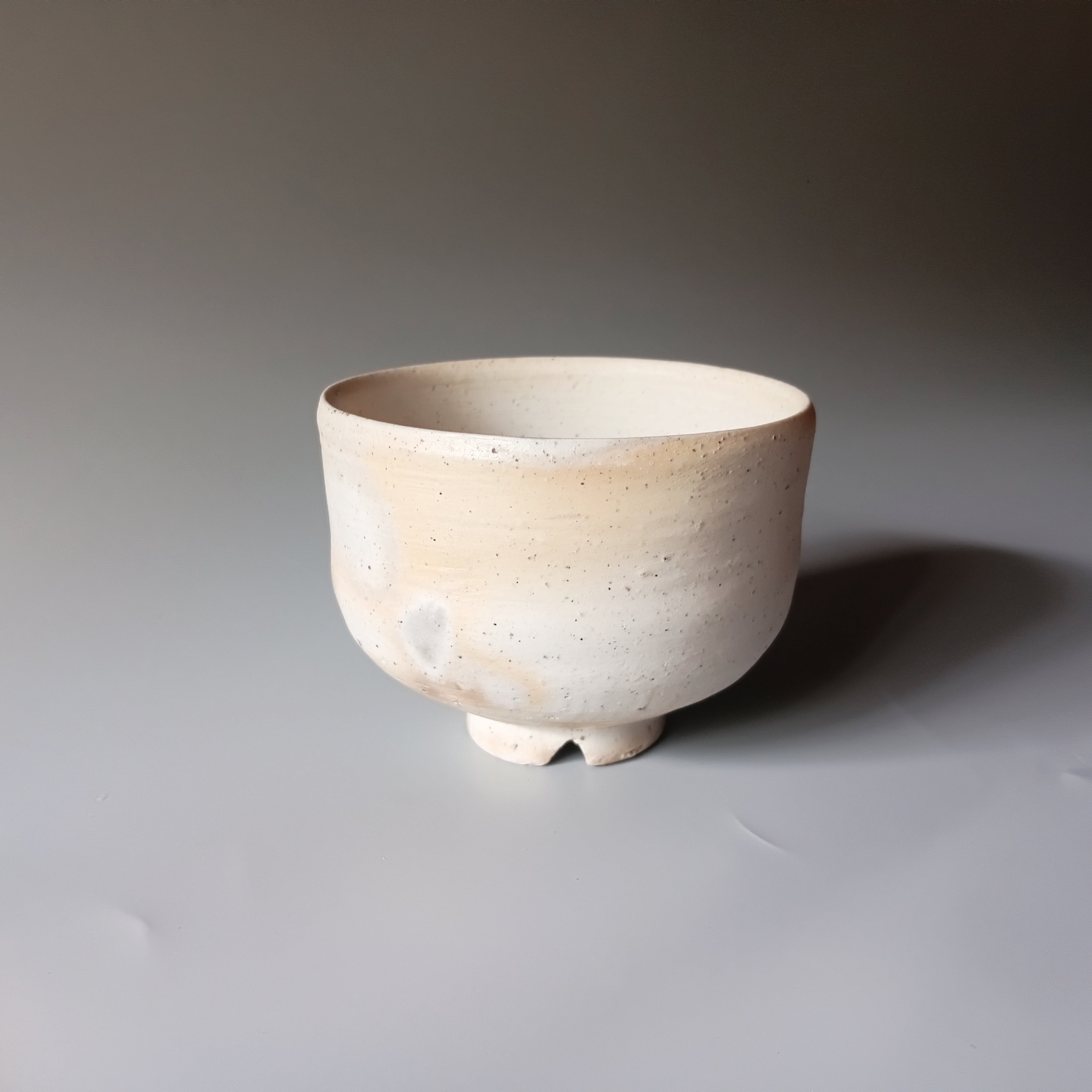 抹茶碗 白備前抹茶碗 – Kyoto nokaze Global
