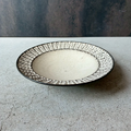 Cord-patterned Shinogi Rim Plate, Medium, White