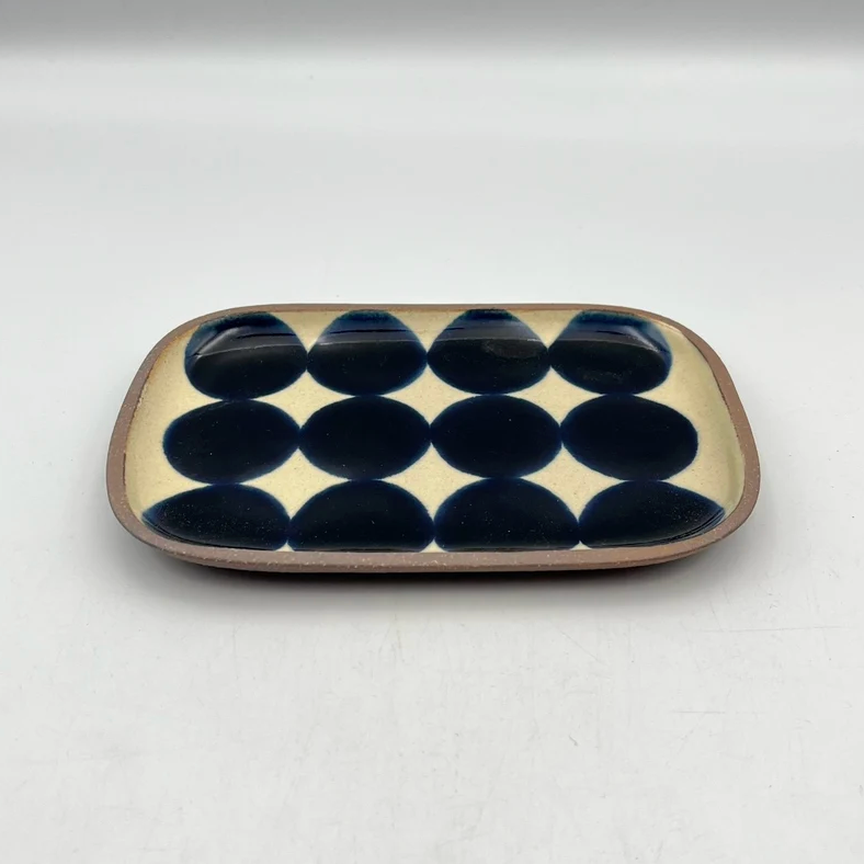 Black plate from Okinawa, handmade in Japan