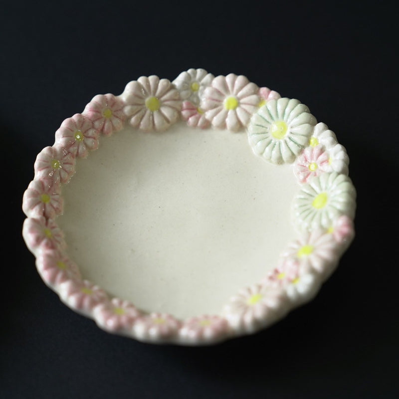 Flower Crown Mamezara Tiny Plate, Pink Mix. Handmade Japanese pottery from Chiba, Japan.