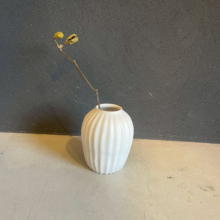 Vase B, White