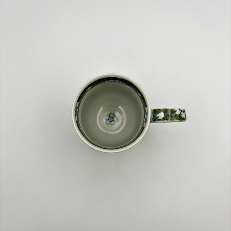 Yawaragi Sakura Oversized Mug