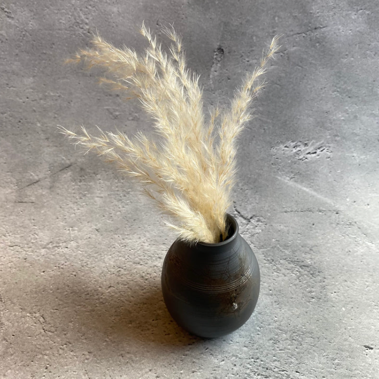 Seaweed-Wrapped Vase