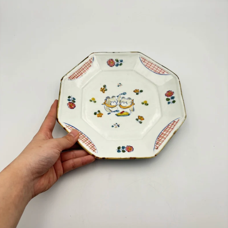 Octagonal 7-inch plate